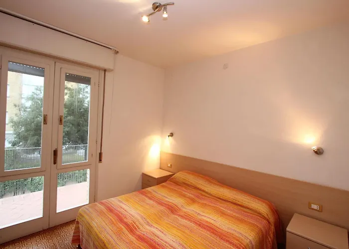 Two-level Rowhouse With Garden Villa