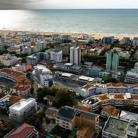 Two-level Rowhouse With Garden Villa Lo Stallone